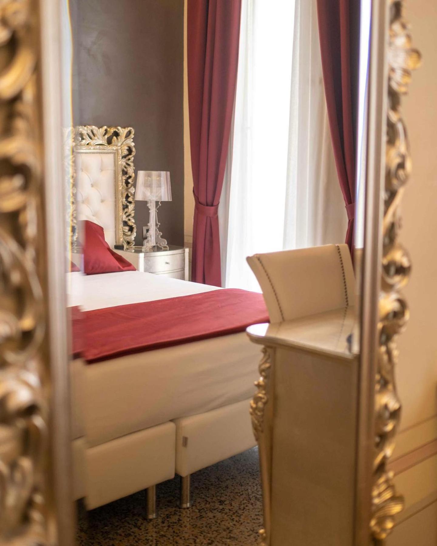 Luxury Liberty House Hotel Alghero Bilik gambar